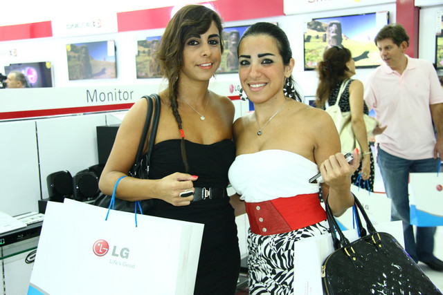 Opening of the largest LG brand shop